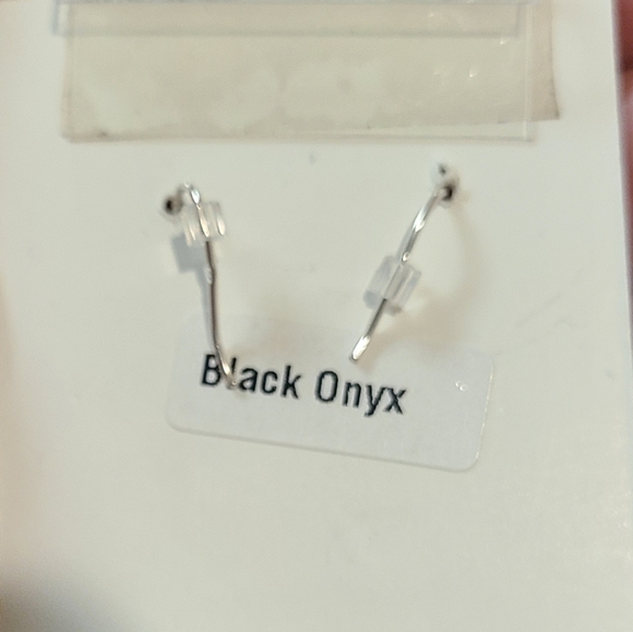 SHIVAM STERLING SILVER BLACK ONYX CONE TEARDROP TRIBAL ETCHED EARRINGS - Picture 9 of 9